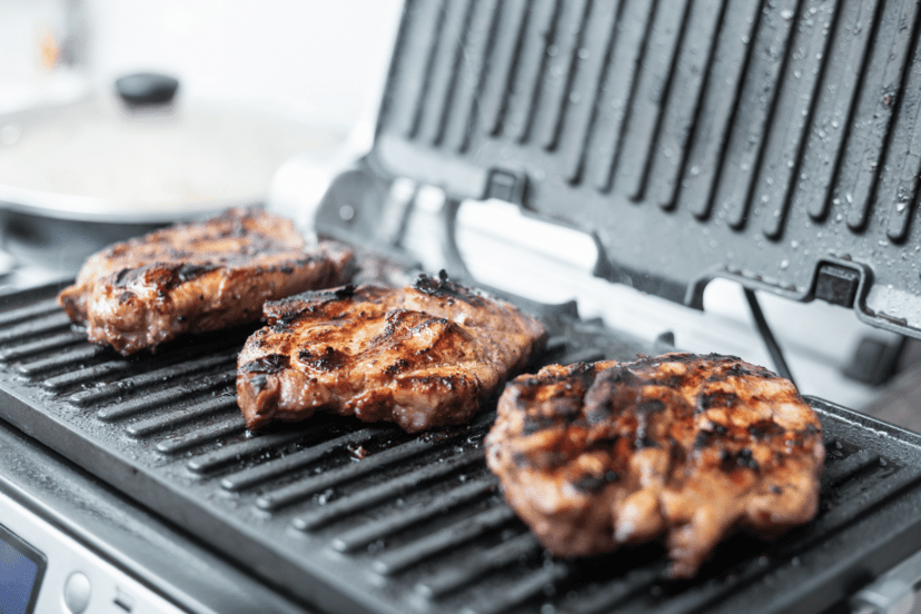 How to Cook Steak on Electric Grill